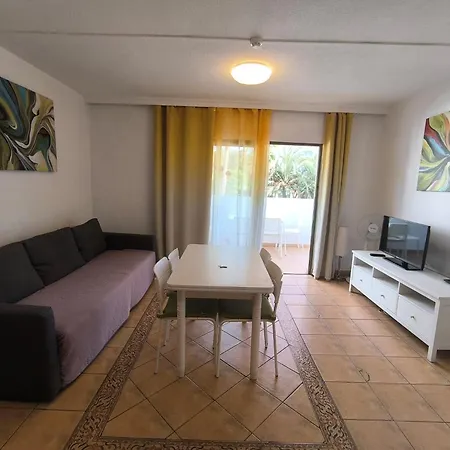 In Parque Cattleya Americas بلايا ذي لاس أميريكاس
