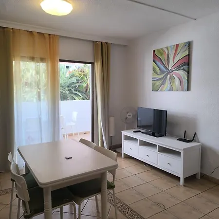 In Parque Cattleya Americas بلايا ذي لاس أميريكاس